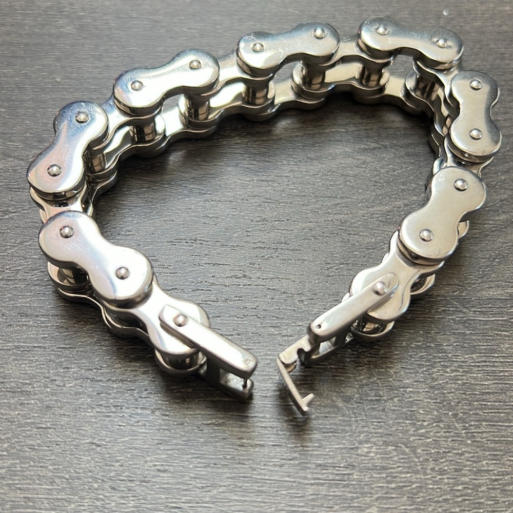MENS HEAVY STAINLESS STEEL BICYCLE CHAIN BRACELET FOLD OVER CLASP CLOSURE